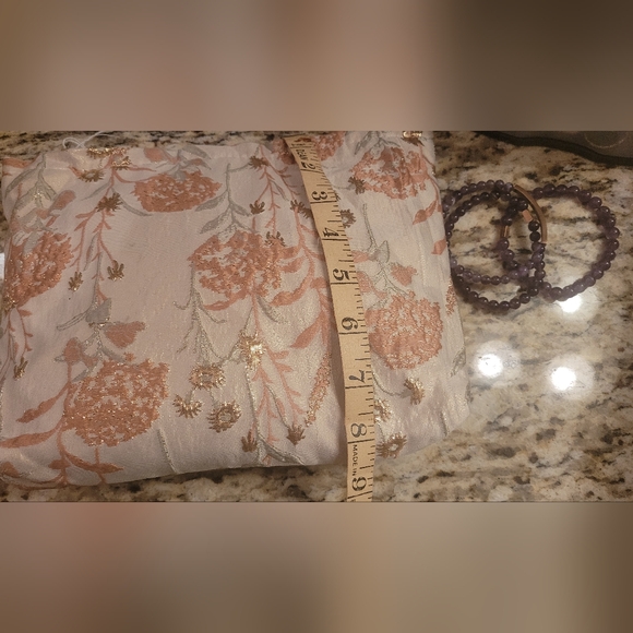 Cosmetic/Clutch material bag - Picture 4 of 4